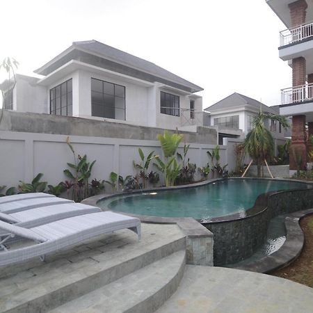 Kusuma Guesthouse 2 Canggu Exteriör bild