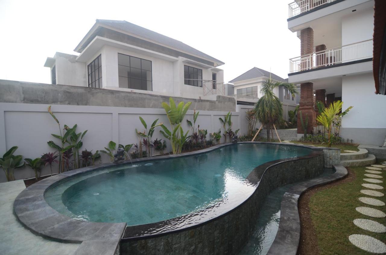 Kusuma Guesthouse 2 Canggu Exteriör bild