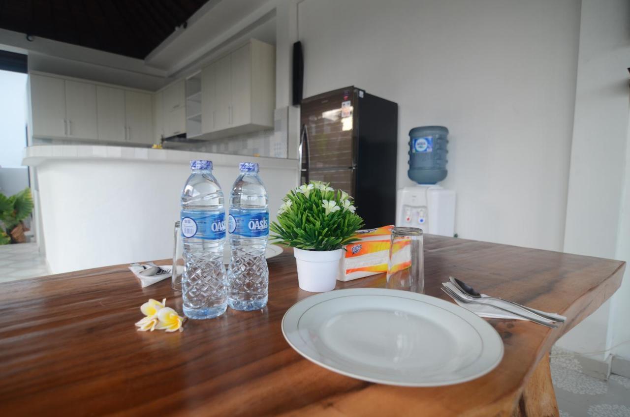Kusuma Guesthouse 2 Canggu Exteriör bild