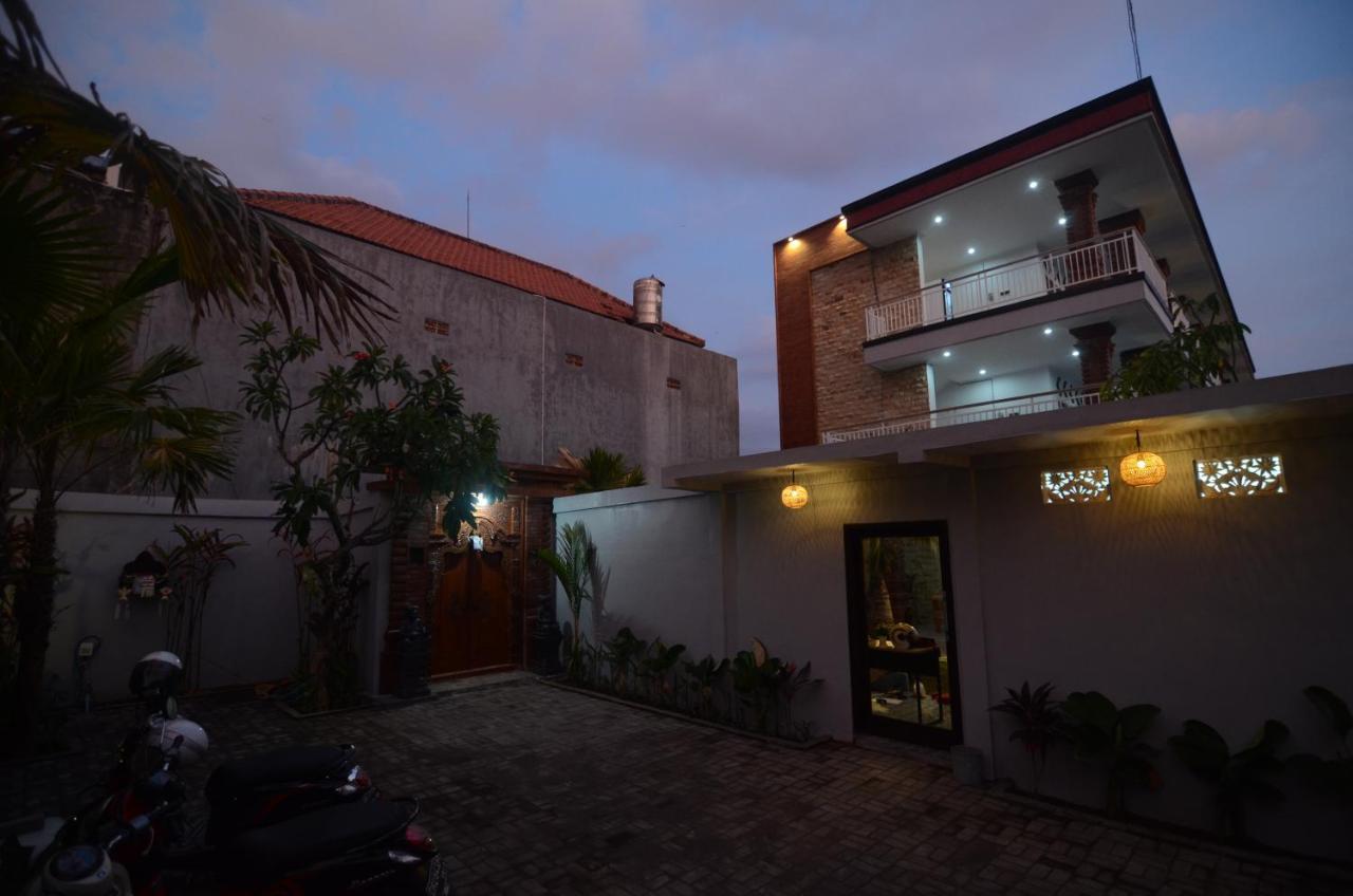 Kusuma Guesthouse 2 Canggu Exteriör bild