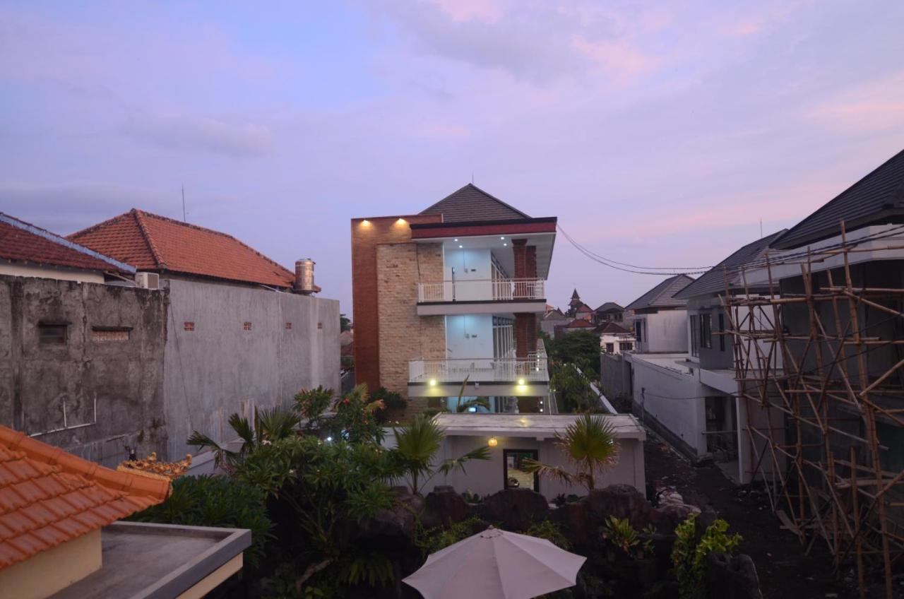 Kusuma Guesthouse 2 Canggu Exteriör bild