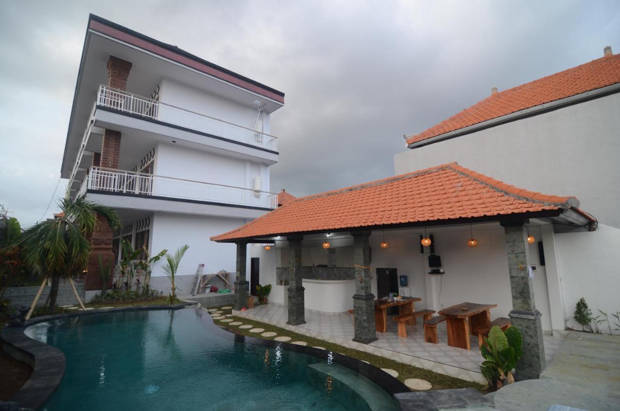 Kusuma Guesthouse 2 Canggu Exteriör bild